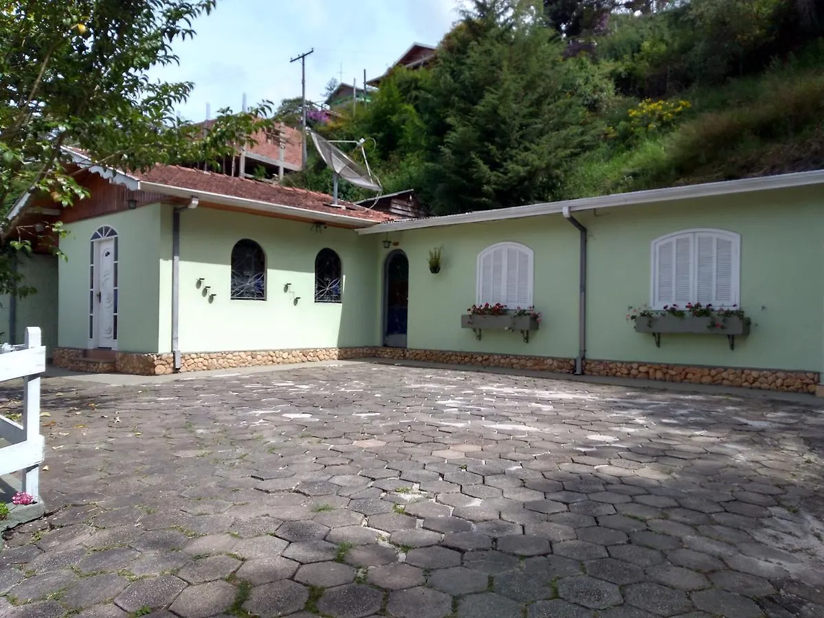 Suites Campos Do Jordao Guest house